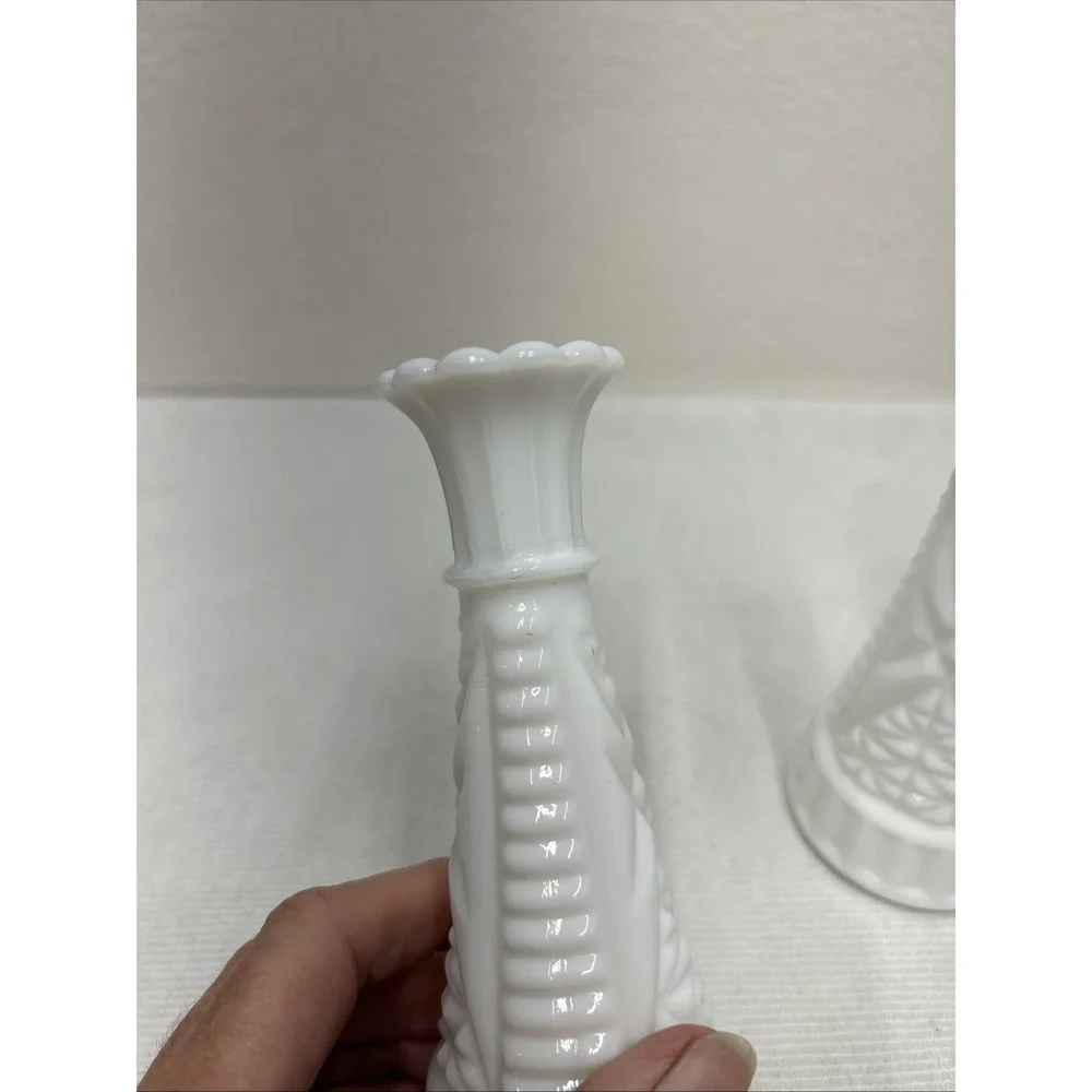 2 Vintage White Milk Glass Stars and Bars Flower Bud Vase 6